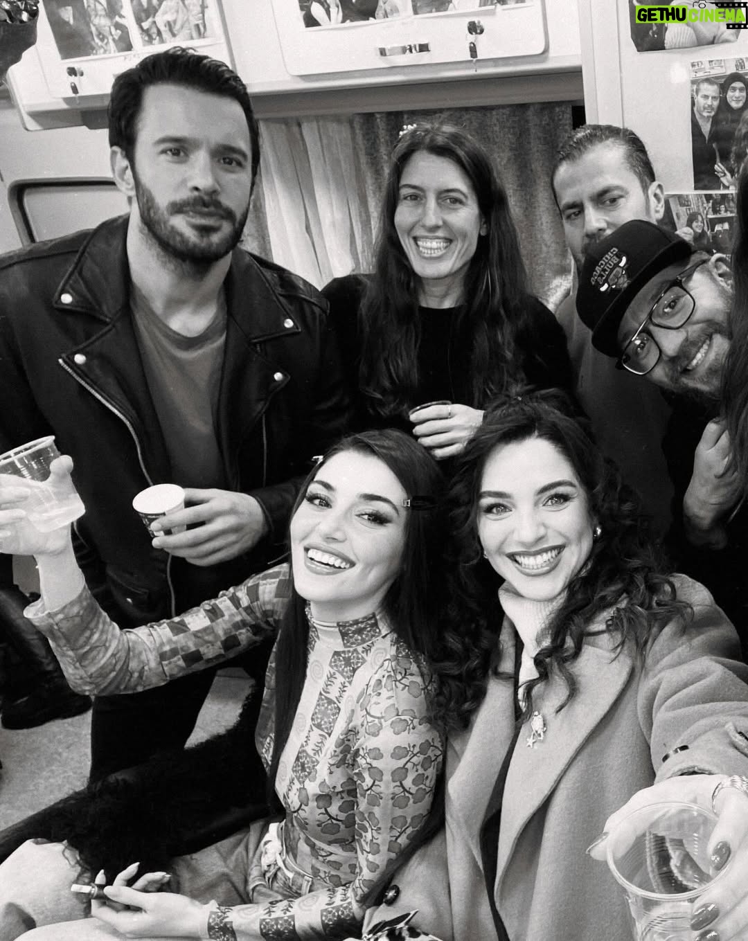 Begüm Akkaya - 14.2K Likes - Time to Reminder❣️