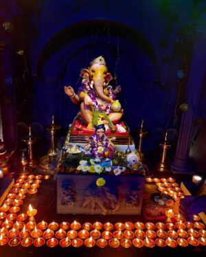 Bhavi Mewada Instagram - Pudhchchya Varshi lavkar ya bappa🙏🏻🥲
.
.
.
.
#instagram #new #post #photooftheday #photography #photoshoot #portraitphotography #portrait #instadaily #instalike #ganpati #bappa #morya #ganesha #come #soon #fashionstyle #fashionnova #bhavicrew #likesforlike #followforfollowback #reach #cuteness #foryou #explore #trending #hastag #bhavi