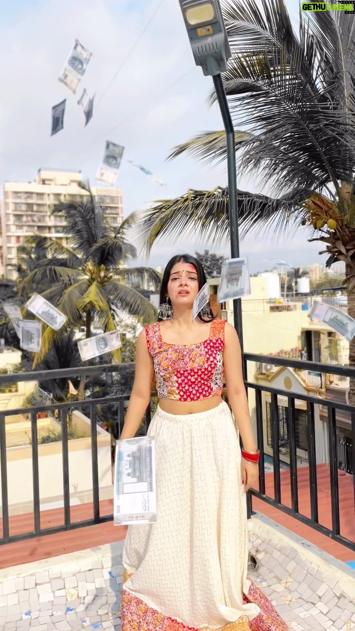 Bhavi Mewada - 5.2K Likes - Paon ki jutti 👟🔥💯
Just an act🙂
.
.
.
.
#instagram #new #reelitfeelit #reelkarofeelkaro #bhavicrew #instadaily #trending #audio #song #act #explore #foryoupage #strong #women #daily #post #bhavicrew