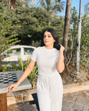 Bhavi Mewada Instagram - Better Late Then Never!!!!👀🤍🎂
.
.
.
.
#instagram #new #newpost #newyear #photo #photography #photooftheday #photographylovers #portraitphotography #portrait #portrait_vision #cuteness #fashion #fashionblogger #fashionstyle #fashionista #fashionable #bhavicrew #likesforlike #followforfollowback #explore #foryou #birthday #girl #reach #bhavi