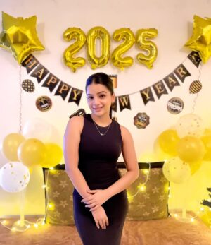 Bhavi Mewada Instagram - Let’s welcome the New Year with hope and determination. Wishing you a fantastic year ahead♥️✨
.
.
.
.
#instagram #new #post #photo #photography #photooftheday #photoeveryday #photogram #new #year #2025 #beginning #fashion #fashionable #fashionista #fashionable #fashiondesigner #likesforlike #followforfollowback #newyear #look #explore #foryou #reach #bhavicrew #january #news #bhavi