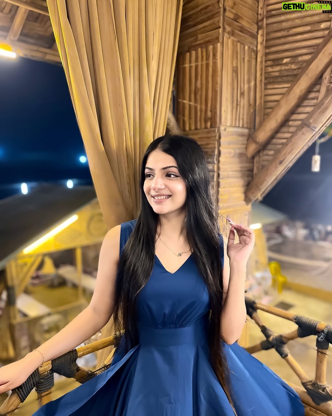 Bhavi Mewada - 5.5K Likes - All About 17/11/2024🎁🎂🧿💙 Last Photo🫶🏻
.
.
.
.
#instagram #new #photo #post #photooftheday #photographylovers #portraitphotography #portrait #birthday #girl #party #family #time #fashion #fashionblogger #fashionstyle #cuteness #likesforlike #followforfollowback #explore #foryoupage #bhavicrew #reach #instamood #instafashion #bhavi