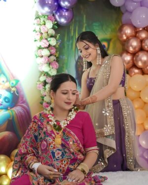 Bhavi Mewada Instagram - Today is her baby shower — the one who was like a mother to me is now becoming a mother herself. Time truly flies. I’m going to be a maasi now, which is no less than being a mother. I’m so happy for you Moti Bhen. May God bless you with everything your heart desires and protect both you and your baby from the evil eye🧿♥️🌎
.
.
MUA- @nikitas_bridal_studio
📸- @sensational_shutterz
.
.
#instagram #new #post #photographer #photoshoot #photograph #portrait #babyshower #babyshowergift #babyshowerideas #sisterhood #traditional #look #maa #masi #love #trending #explore #foryou #followforfollow #bhavicrew #2025 #goodnews #bhavi