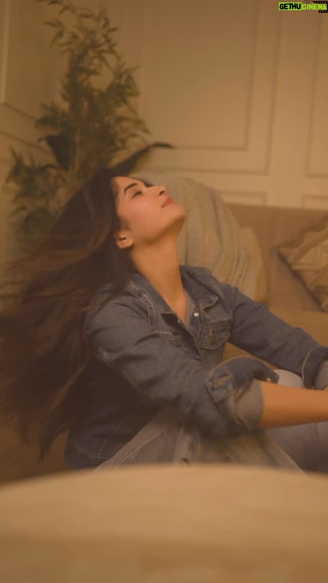 Bhavika Sharma - 801.9K Likes - Vibe✨✨