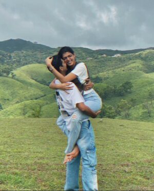 Bhavna Jain Instagram - Wait for someone that makes you smile so hard that your cheeks hurt and loves you so much that you can feel it through their fingertips when they brush the hair out of your eyes and lean in to kiss you. ✨

(Couple goals, couple poses, aesthetic, mountain, photography, Pinterest inspired, love, real life, poses, relationship goals, love quotes, Kerala tourism, lover) 

#couplegoals❤️ #relationships #throwback #mountains #kerala