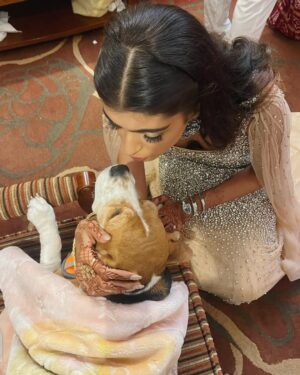 Bhavna Jain Instagram - Date someone that never stops choosing you.

Date someone who never gets bored with learning the map of your body and the love language of your mind. Date someone who finds a way to make loving you look like pure bliss.

Date someone who gets excited by the thought of you, someone who daydreams of your life together and gets goosebumps on their forearm.

Date someone that never stops choosing you.

#couple #couplesgoals #relationships #relationshipgoals #lovequotes #loveyou #outfitinspiration #desilook❤️ #wedding #indianwedding #decor #bhaikishadi #family #shaddi #outfitinspo #couplephotography