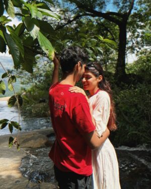 Bhavna Jain Instagram - You deserve someone who never holds back their love. Someone who grabs your hand in public, no matter who is around to watch. Someone who kisses you on the forehead as often as the neck. Someone who says I love you every single time they feel the urge, because you deserve to hear those words as much as humanly possible. ♥️

(Couple poses, photo ideas, love quotes, married life, kerala, tourism, india, relationship goals, romantic, aesthetic, Pinterest inspired, goals)

#couplegoals #relationshipquote #vacation #kerala #waterfall #lovers
