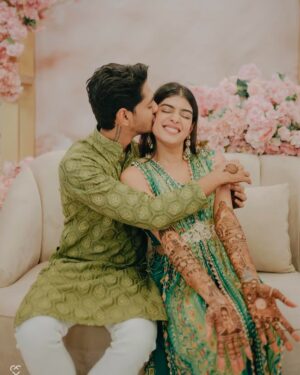 Bhavna Jain Instagram - Ab tumhara-mera ek hai kaarwan,
tum jahan mei waahan! 💕
#couplegoals #couplevideos #couplegoals❤ #mehandi #wedding #weddingideas #mehandifunction #mehandinight #brideandgroom #marriedlife #shaddiseason #shaddisquad #relationships #relationshipgoals #loveyou #lovelife #indianoutfit #indianwedding #indianwear