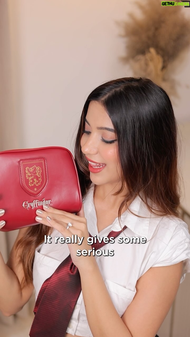 Bhavya Monga - 6.8K Likes - Potterheads, this one’s for you!
MINISO’s new Harry Potter collection is pure magic — diaries, keychains, makeup pouches, zippers, caps & more! ⚡🪄

Catch the full collection at the Harry Potter-themed MINISO Pop-Up at DLF Mall of India, Noida from 25th May to 29th June!🧙‍♂️

 #HarryPotterXMiniso #MinisoIndia #HarryPotterPopUp
#MagicalWonderAwaits