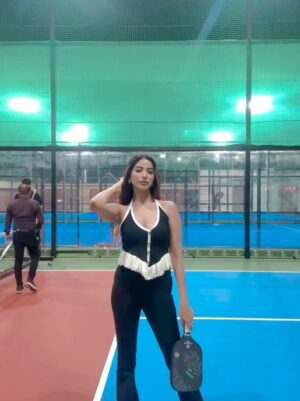 Bhavya Monga Instagram - The sunset today š¤š»
#pickeball #rooftop