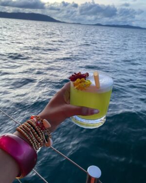 Bhavya Monga Instagram - So wanted to spend my special day at the first floating club and it was insaneeee!!
In @label_wildchild 🌼
#yona #yonabeachclub #floatingclub #thailand #phuket #birthday
