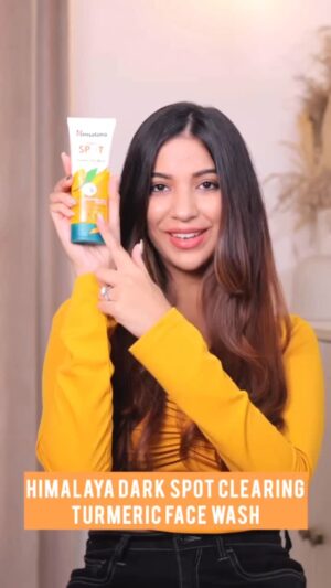 Bhavya Monga Instagram - I tried the Himalaya Dark Spot Clearing Turmeric Face Wash & Its gentle on skin & smells fresh. A nice everyday face wash for brighter mornings š»
@himalaya_facecare
#Ad #Himalaya #HimalayaTurmericFaceWash #OrganicallySourcedTurmeric #DarkSpots
#DarkSpotsReduction #MonsoonFaceCare