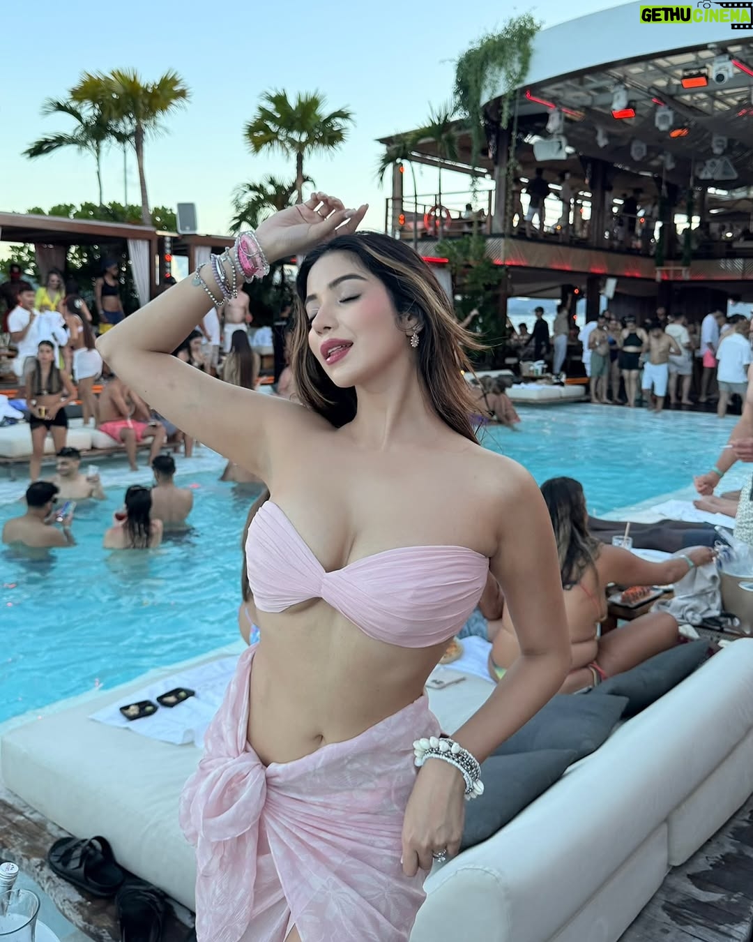 Bhavya Monga - 4.8K Likes - So wanted to spend my special day at the first floating club and it was insaneeee!! 
In @label_wildchild 🌼 
#yona #yonabeachclub #floatingclub #thailand #phuket #birthday