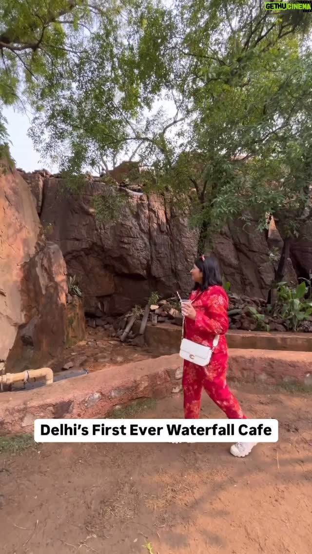 Bhawna Singla - 3.4K Likes - Natural Waterfall❌
Artificial waterfall ✅

This is complete couple friendly, would not recommend for family! 

#waterfall #cafe #waterfallcafe #delhi #delhite #outdoorlife #outdoorcafe #nature #naturefriendly #green #garden #jungle #cafeholic #weekend #weekendvibes