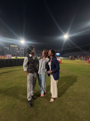 Bhoomika Dash Instagram - Sundar Game with our sundaries ❤️

#sport #cricket #elina #bhoomika #sailendra #trending #odia #ollywood