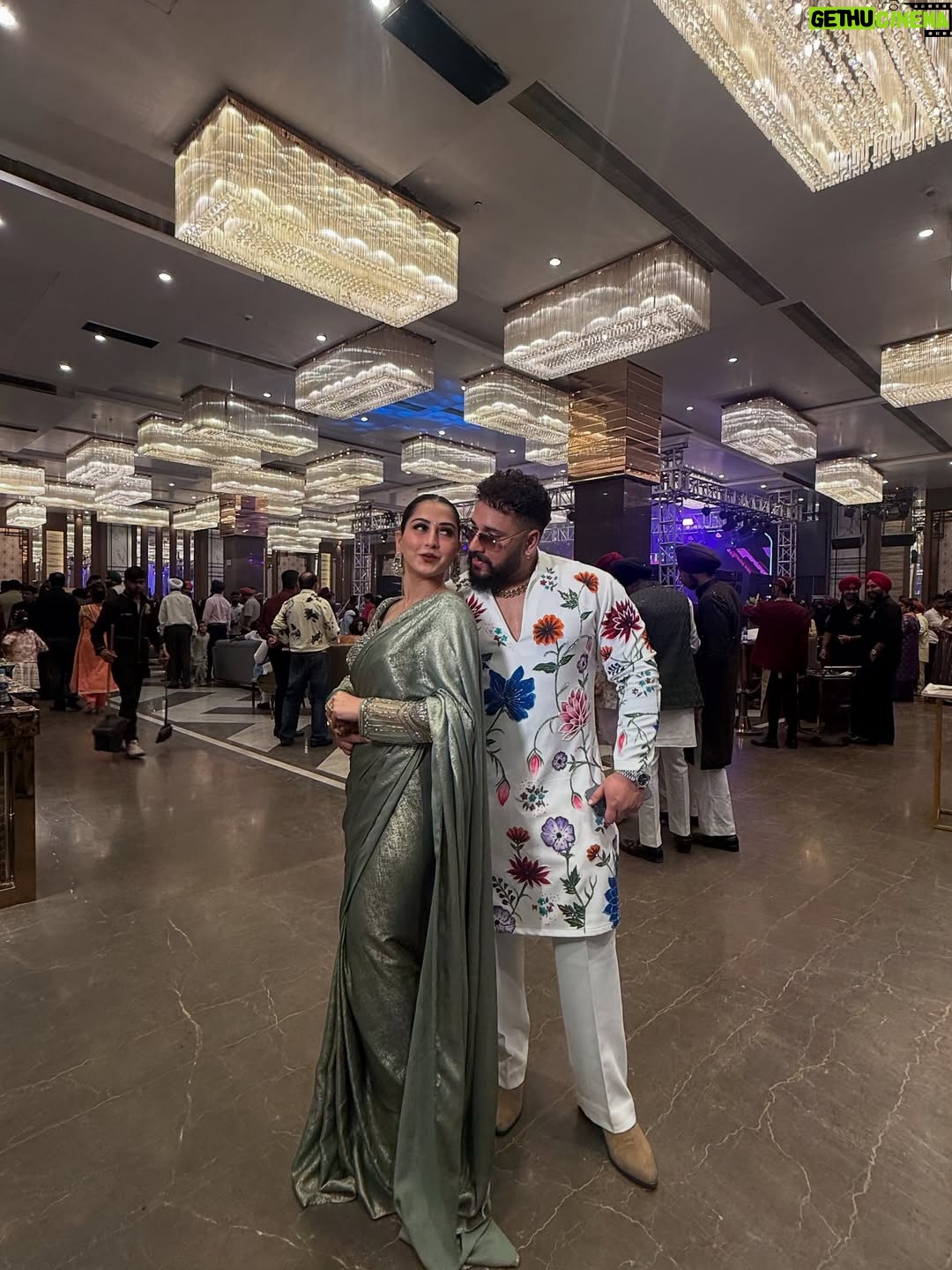 Bhumi Satija - 4.3K Likes - Saree wali girll 🥰😍❤️