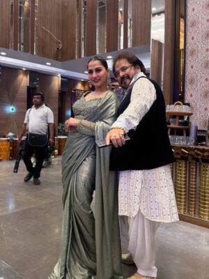 Bhumi Satija Instagram - Saree wali girll 🥰😍❤️