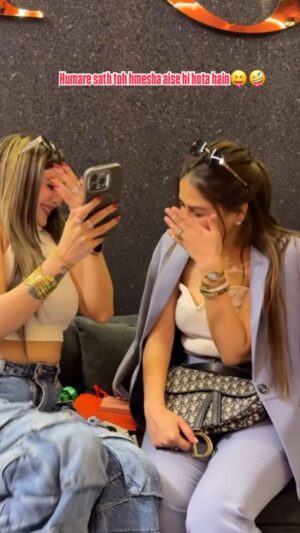 Bhumi Satija Instagram - So us 😜👧😒
#goals #friendshipgoals #tagyourfriend #couple #viral #funny #relatable #friendshipgoals