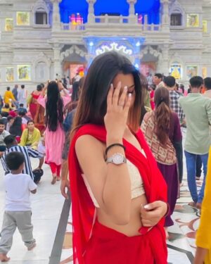 Bhumi Sharma Instagram - 🪬❤️