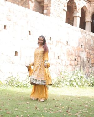 Bhumi Sharma Instagram - Lambaa intezaar >>🤍
