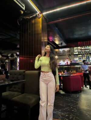 Bhumi Sharma Instagram - For a reason😮‍💨😘

#newpost #explorepage✨