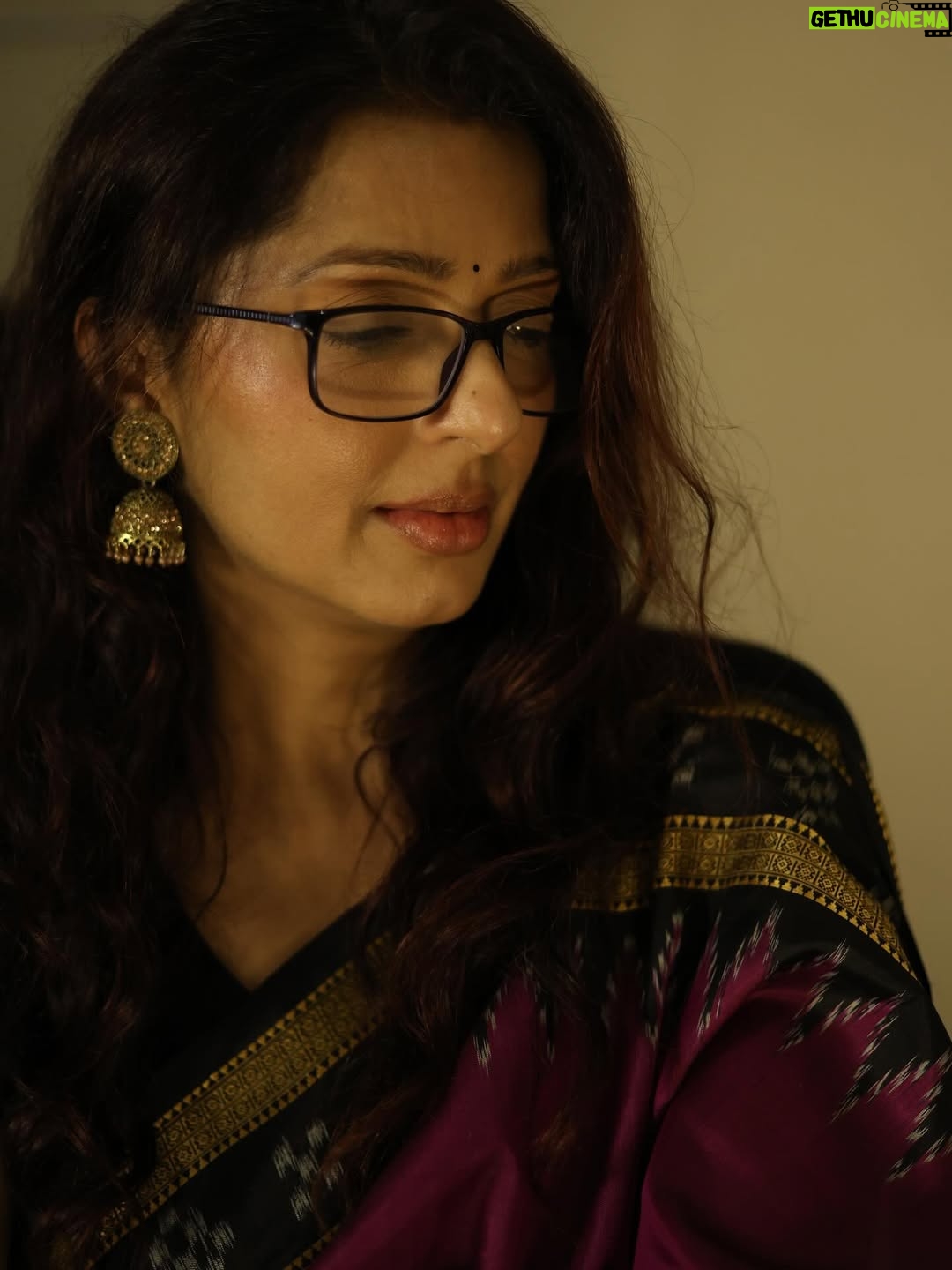 Bhumika Chawla - 188.3K Likes - Gratitude 🙏 ❤️❤️

Rab da shukriya 🙏 ❤️❤️❤️
( take some time out of the busy days to thank God and the universe ) 

Living  in gratitude for everything . For this day . For sunlight . For the birds  chirping , for everything , for being safe in this country for the morning breeze …

I want to thank the FILM INDUSTRY ( and God )  for making me a part of them . To the TELUGU FILM  INDUSTRY  for the love I got, to the Hindi film  industry , Tamil film industry and all the other people I have worked with . For the people and audience who gave me love ( and to the characters I played :) …) 

What is this life without a little heartfelt ❤️ thank you . 
I feel so at home being in the south : Hyderabad and Chennai . 

Thank you God . 
Let’s find things to be grateful for each day . see the magic in gratitude 🙏 🙏🙏🙏🙏

.
.

Camera — @picks_era_sunil 
Make yo and hair - @nehaparmar_uk 

@divyang_parmar