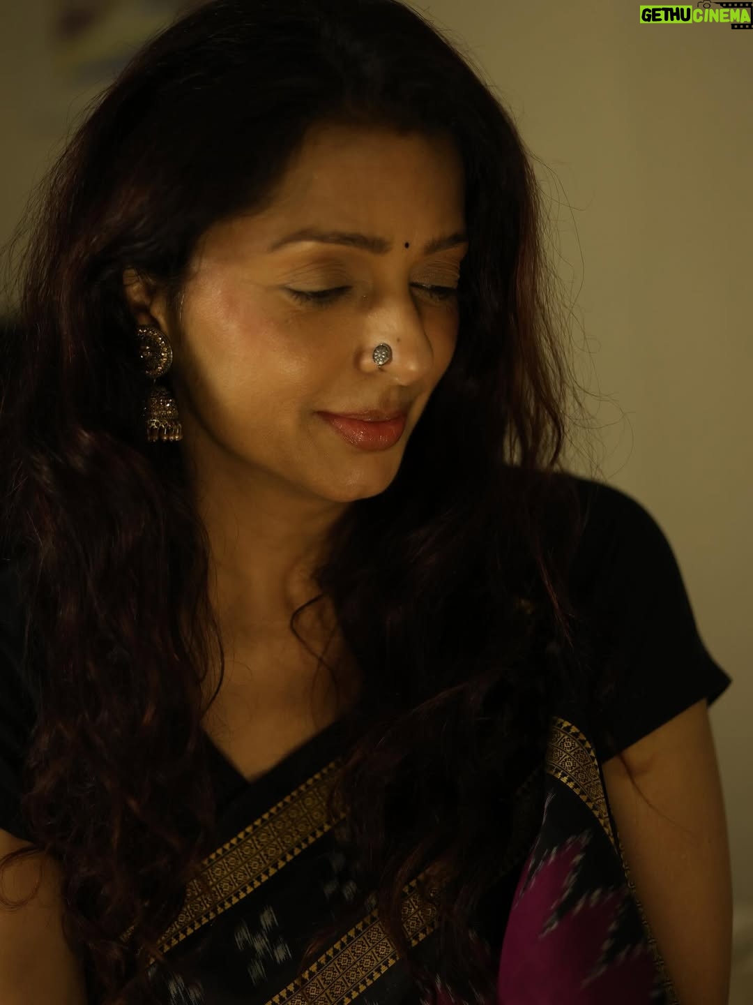 Bhumika Chawla - 188.3K Likes - Gratitude 🙏 ❤️❤️

Rab da shukriya 🙏 ❤️❤️❤️
( take some time out of the busy days to thank God and the universe ) 

Living  in gratitude for everything . For this day . For sunlight . For the birds  chirping , for everything , for being safe in this country for the morning breeze …

I want to thank the FILM INDUSTRY ( and God )  for making me a part of them . To the TELUGU FILM  INDUSTRY  for the love I got, to the Hindi film  industry , Tamil film industry and all the other people I have worked with . For the people and audience who gave me love ( and to the characters I played :) …) 

What is this life without a little heartfelt ❤️ thank you . 
I feel so at home being in the south : Hyderabad and Chennai . 

Thank you God . 
Let’s find things to be grateful for each day . see the magic in gratitude 🙏 🙏🙏🙏🙏

.
.

Camera — @picks_era_sunil 
Make yo and hair - @nehaparmar_uk 

@divyang_parmar