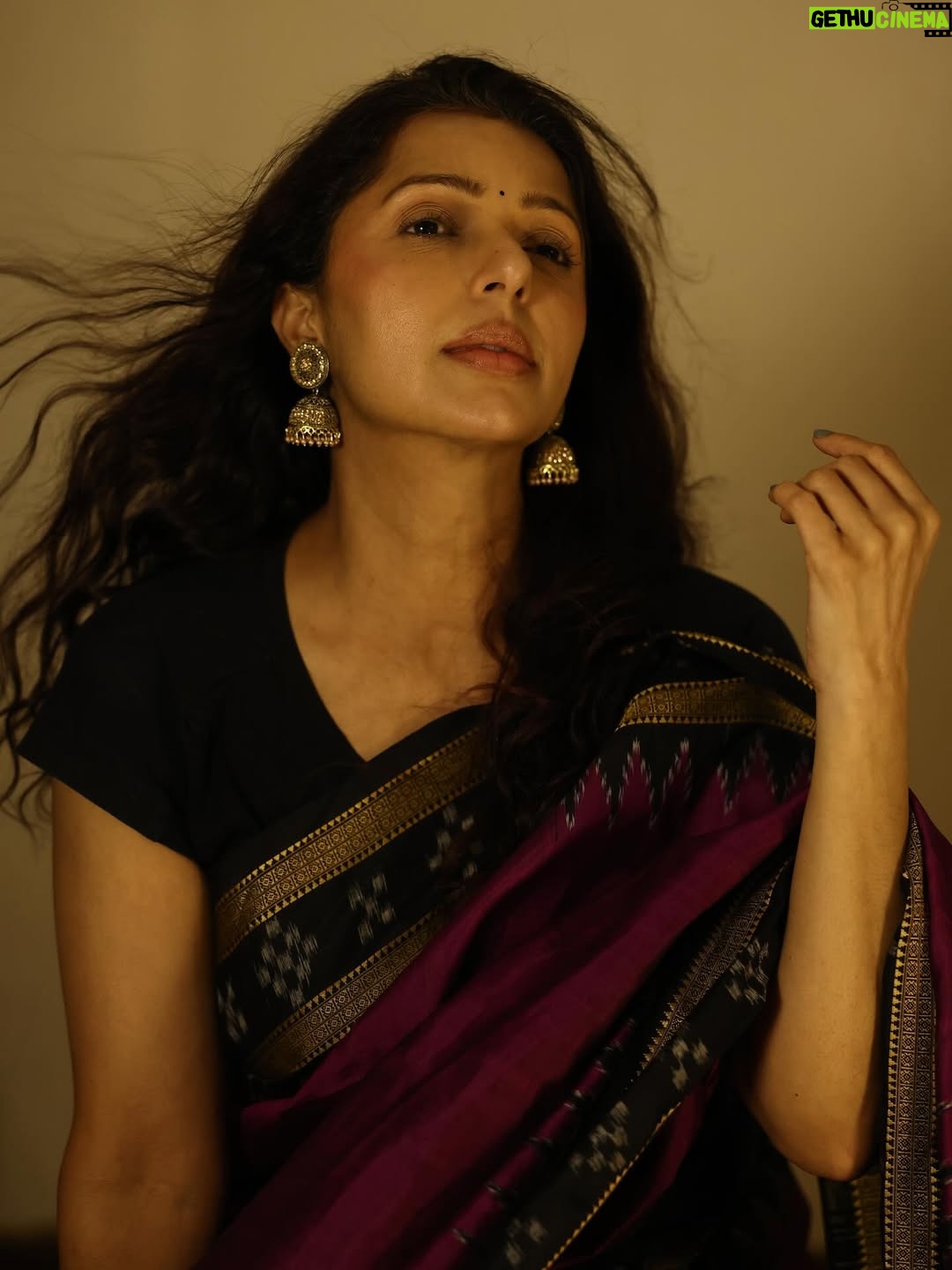 Bhumika Chawla - 600K Likes - ..✨..

.
.
.
Camera — Bharat Thakur @bharat_thakur_art 
Make up and hair - @nehaparmar_uk 
Shoot assisted by -  @divyang_parmar