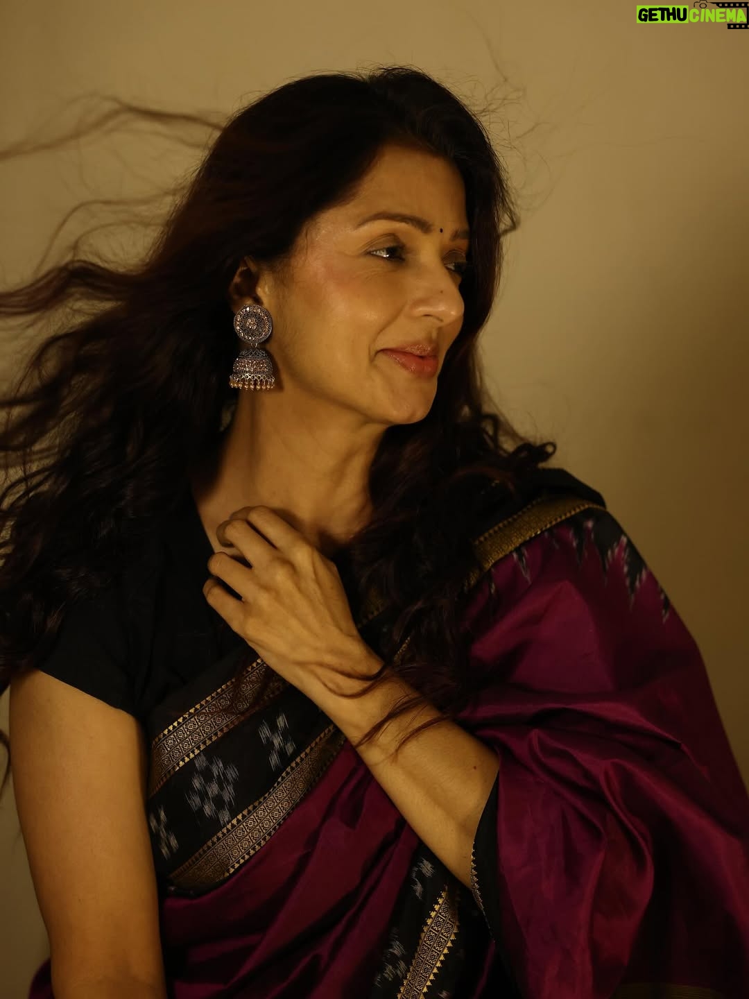 Bhumika Chawla - 600K Likes - ..✨..

.
.
.
Camera — Bharat Thakur @bharat_thakur_art 
Make up and hair - @nehaparmar_uk 
Shoot assisted by -  @divyang_parmar