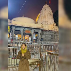 Bhumika Sharma Instagram - 🕉️जय श्री महाकाल सरकार 🙌🏻🕉️ काल उसका क्या बिगाड़े भक्त जो महाकाल का 🙌🏻🕉️
#mahakaal #2025 #day1
#bhumuoye