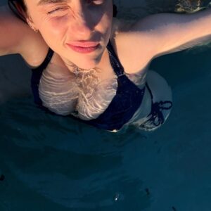Actress Billie Eilish HD Photos and Wallpapers October 2025