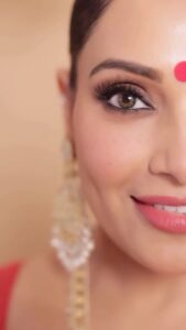 Actress Bipasha Basu HD Photos and Wallpapers October 2025