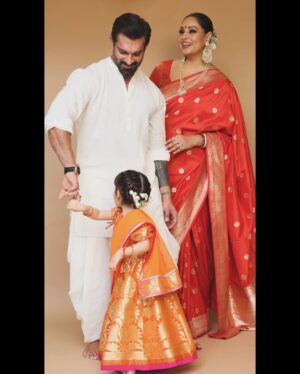 Bipasha Basu Instagram - 🔱Durga Pujo 🙏🏻
Durga Durga🙏🏻
🧿🧿🧿🧿🧿🧿🧿