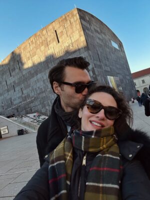 Birce Akalay Instagram - Bu gün çok güzel bir gün.

İyi ki doğdun canım sevgilim.

#yakışıklım 

🌬️🫀🪢🌎