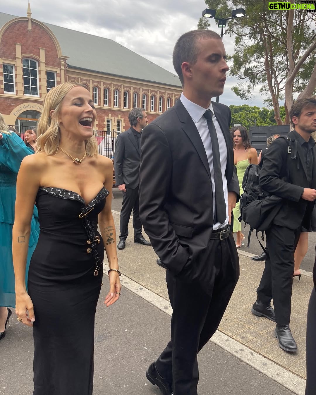 Bojana Novaković - 6.8K Likes - An amazing night celebrating our Love Me family. Love to the amazing @williamlodderr @mitziruhlmann and @celia_pacquola (who was hilarious last night!) Thank you @foxtel and @binge and the biggest thank you to @hamishlewis and @warnerbrostvau for being our amazing producers along with @polly_staniford and @angiefielder . The writing team led by @alisonmargiebell with @leonardodicaprio @adele and @tamaradragicevic is amazing. (not all of these folks were our actual writers but I can’t find Leon, Adele and Tamara’s handles so this’ll have to do.) And our most fabulous director @emmafreemanmakesfilms!!! Our season two team will be revealed soon! Can’t wait to share all of what’s to come! 

👗 @versace 
HMU - @shaunacrowley_ 
💎- @cartier 
Styling - @mikeyayoubi 
👠- @jimmychoo 
Tailoring - @williamlazootin