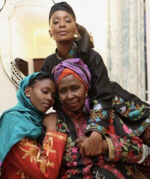 Bonnie Mbuli Instagram - MOTHER…🤎 ❤️🤍