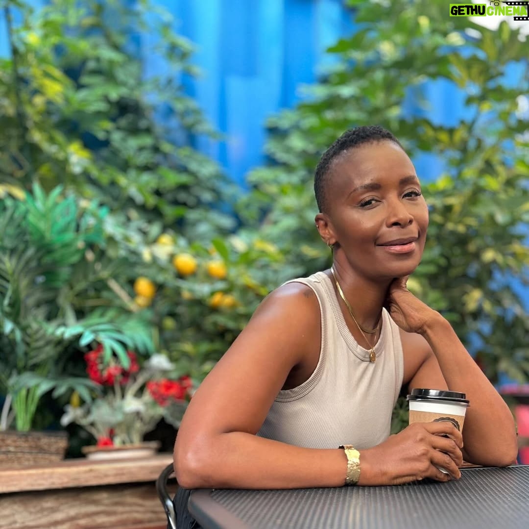 Bonnie Mbuli - 3.2K Likes - Briefly Popping out of a social media hiatus to pin this moment, 📍@zandile_izandi , you’re pure gold and i’m humbled by your existence and the vastness of your heart .