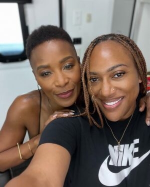 Bonnie Mbuli Instagram - 1. Doing what i love is the reward !
This #Parish journey has been a thrilling adventure.
2. They had just called wrap on a long night shoot, it was our last scene for the season and i was so hungry. Those Versace heels were so pretty but were trying to murder me .
3. Angi Suk’ emabhozeni !
4. Ladies and Gentlemen, @bradleywhitford ! A Boss!!
5. @seekiesimonmua always understood the assignment.
6. Costume Dept said 💧
7. Big up to my stand in artist , you were always so professional, diligent and a joy to work with. Thank you
8. One time, after a long night of painting the town, the three of us were shooting the breeze and these two @skeetulrich & Zackary Momoh suddenly decided it was time for some selfcare! 😂
#Parishdump #Seasonwrapup #Joy #grateful