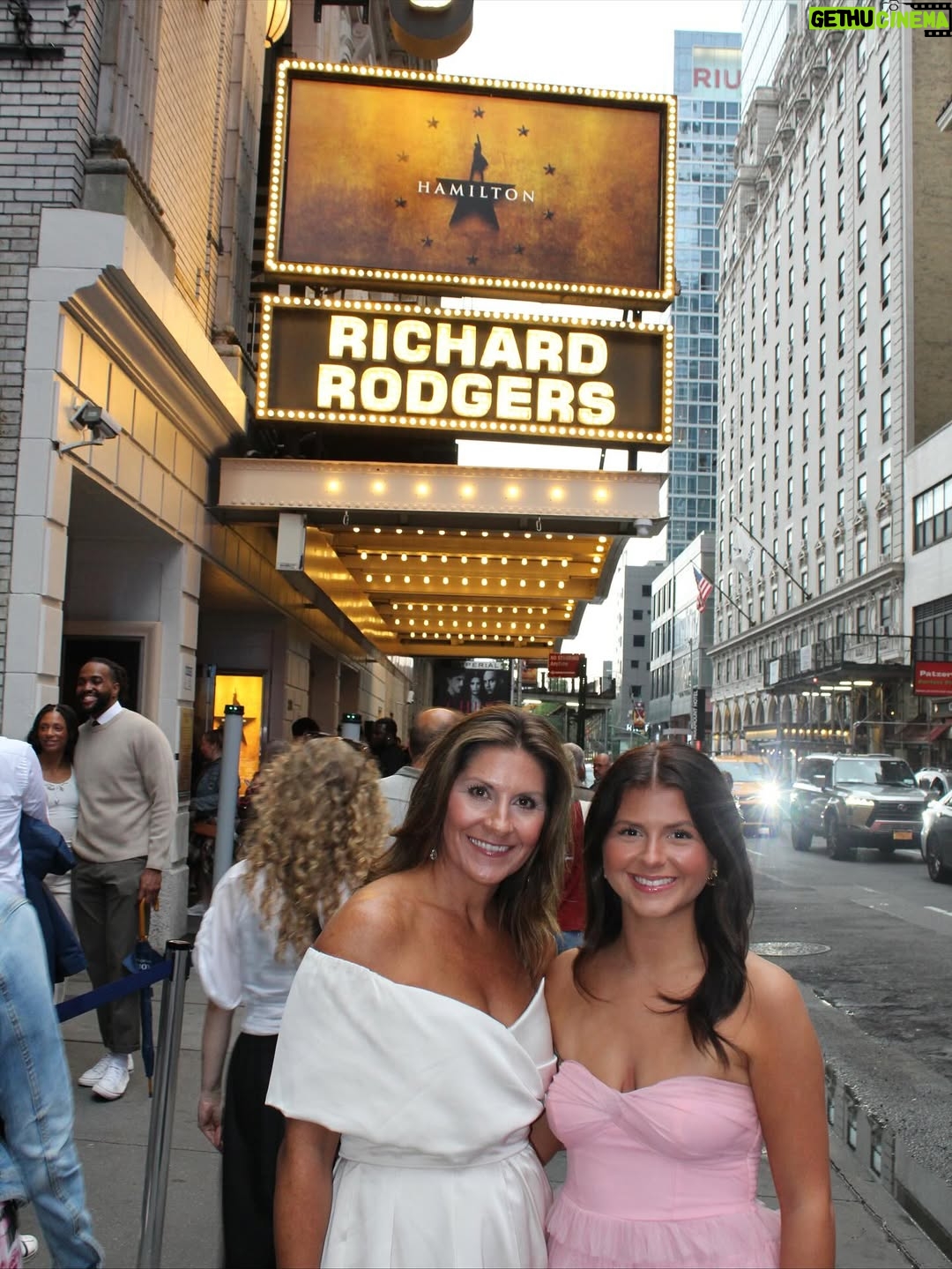 Brittany Wagner - 1K Likes - We ❤️ NYC … and Hamilton!