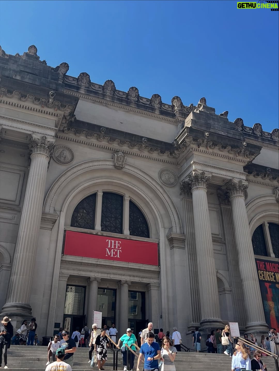 Brittany Wagner - 1K Likes - We ❤️ NYC … and Hamilton!