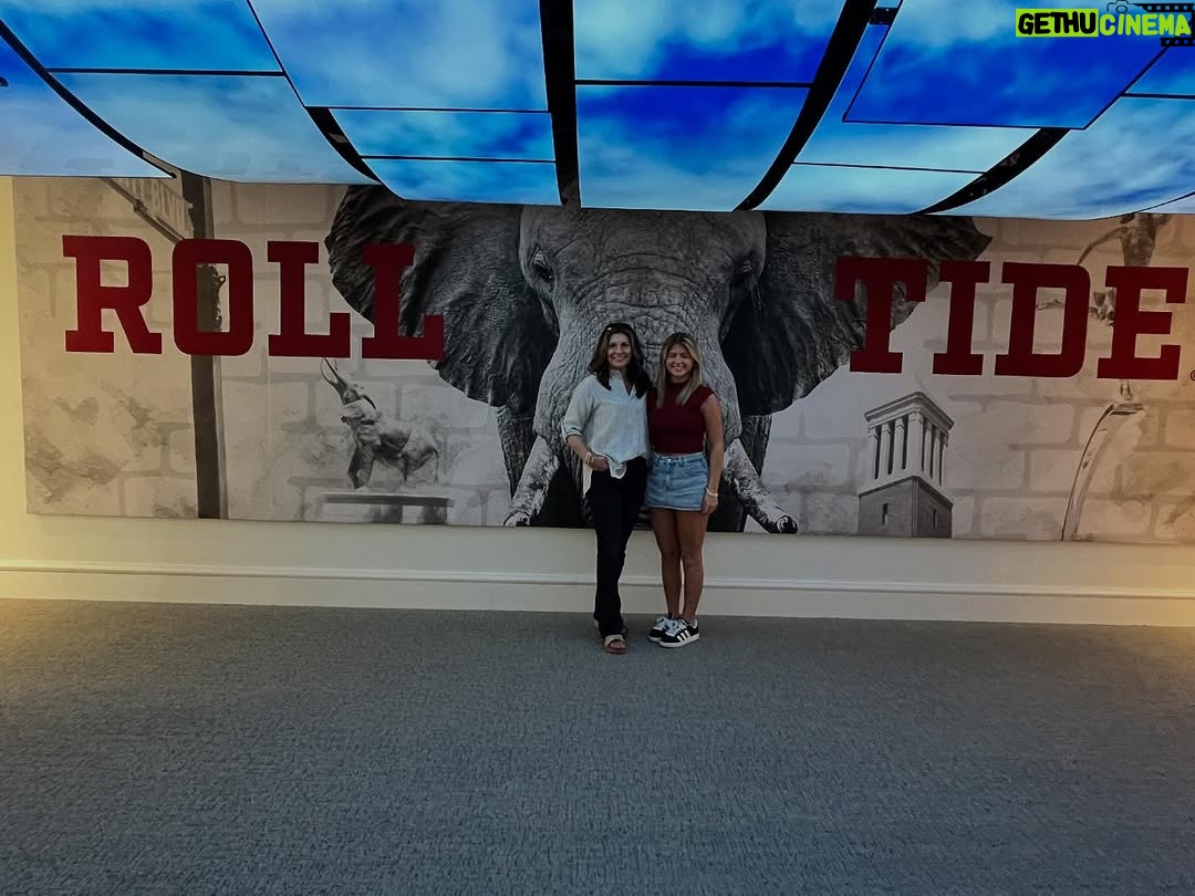 Brittany Wagner - 1K Likes - College Tour #4: Roll Tide?