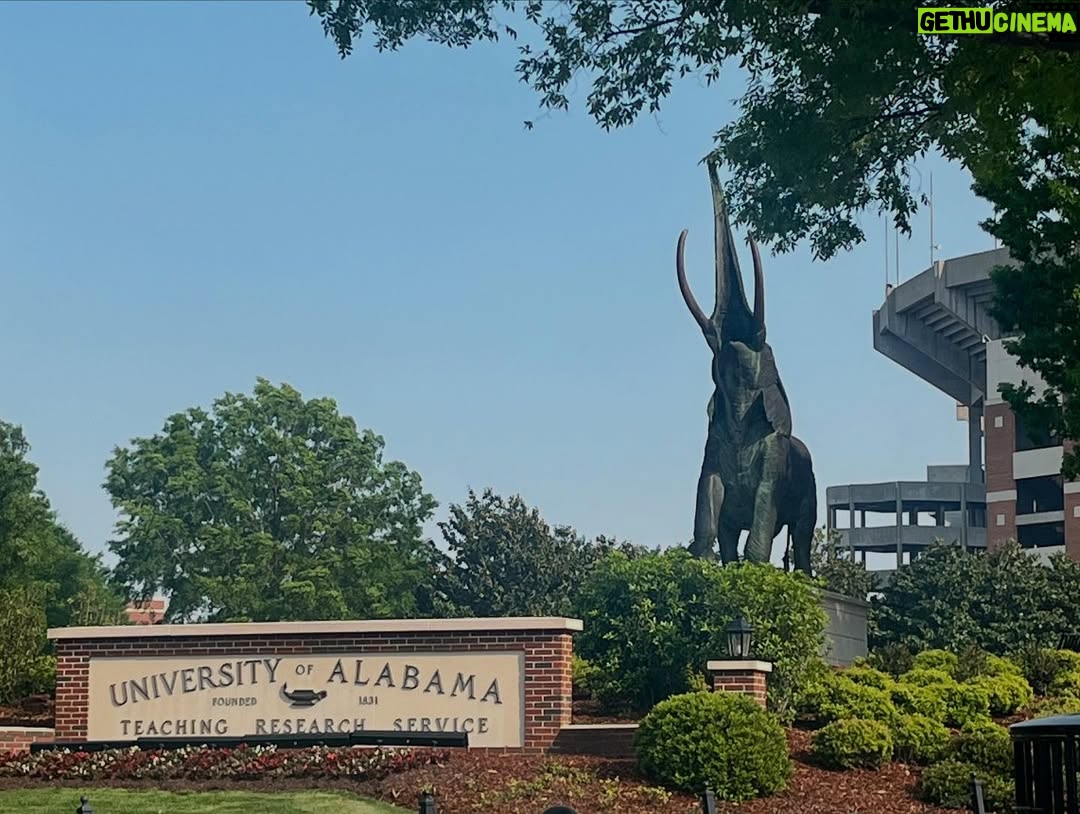 Brittany Wagner - 1K Likes - College Tour #4: Roll Tide?