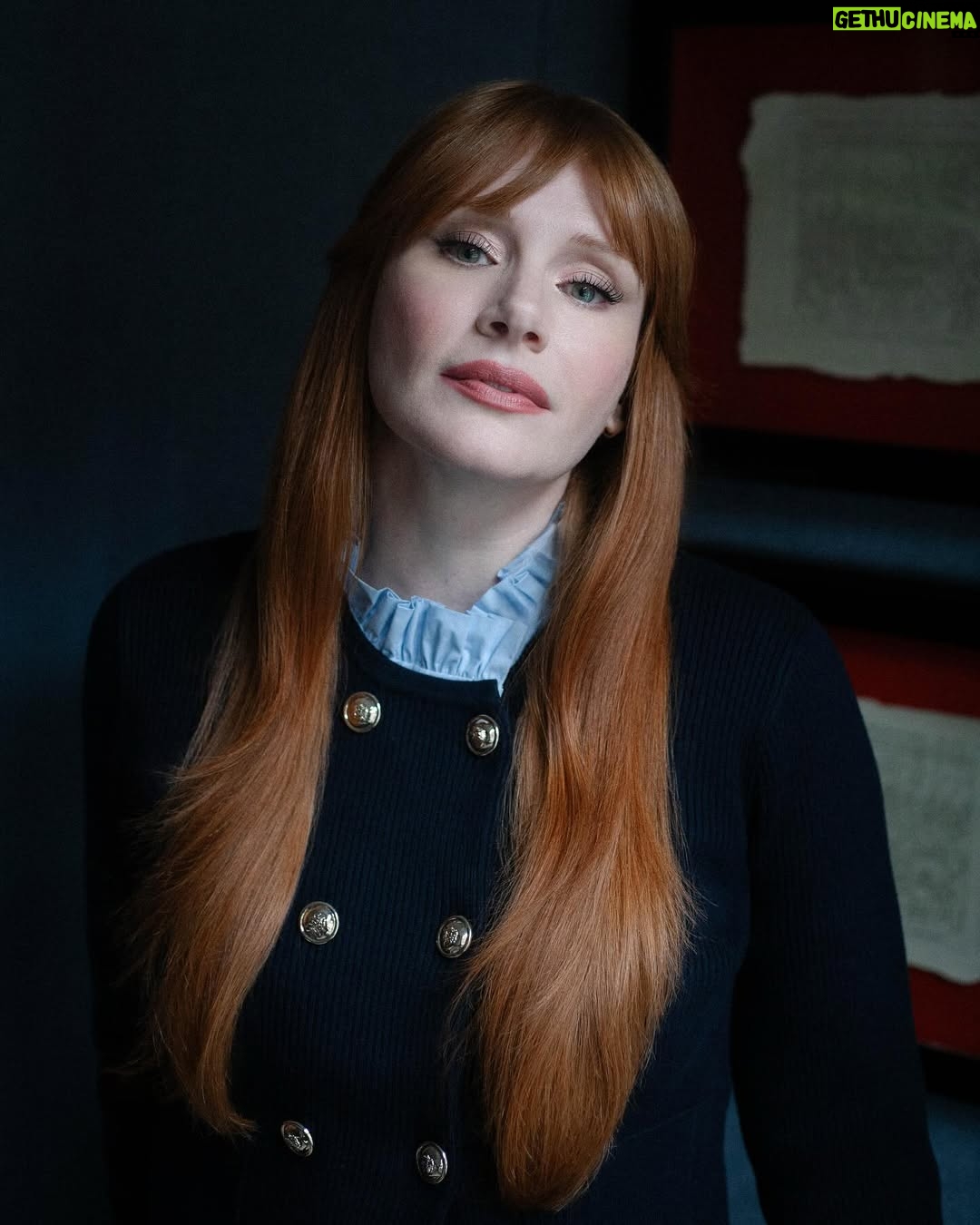 Bryce Dallas Howard - 468.8K Likes - Thank you #SXSWLondon for hosting the world premiere of Deep Cover — right in Shoreditch, in the very neighborhood where we filmed, surrounded by the team who brought it to life.

This film is a love letter to improv, to London, and to every cast and crew member who poured their talent and heart into it. 

#DeepCover streams June 12 on @primevideo.

Hair: @halleybrisker
Makeup: @nikki_makeup
Nails: @veenailz

📸 1-2, 7-8: @nikki_makeup
📸 3-5: Getty Images for SXSW London
📸 6: Anthony Harvey/Shutterstock for Amazon Prime Video

[ID: BDH poses for portraits wearing a navy blue @sandroparis sweater with rows of silver buttons on the front on a light blue ruffle collar.  

At the @sxswlondon premiere of Deep Cover, she stands alongside the cast and crew in a black @sandroparis striped three-piece suit with sequins and @stuartweitzman heels. Her hair is straight and falls behind her shoulders. 

And before the premiere, the trio (BDH, Orlando, and Nick) surprise an improv class at the legendary @comedystorelondon and take a photo on the iconic blue-curtained stage. BDH wears a grey @majeparis sweater with a lace collar, @mother jeans, and her silver @rebeccaminkoff pumps.]