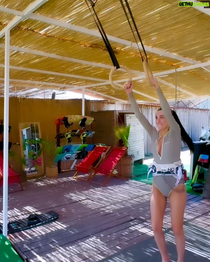 Burcu Kiratli - 408.4K Likes - Kite Surf 🏄🏻‍♀️🏄🏻‍♀️ 🌊 first day diary 😎🧋
#1