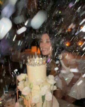 Burcu Kiratli Instagram - New Season Starts 😜 🎂 Yeppaaa 🥳🍸
