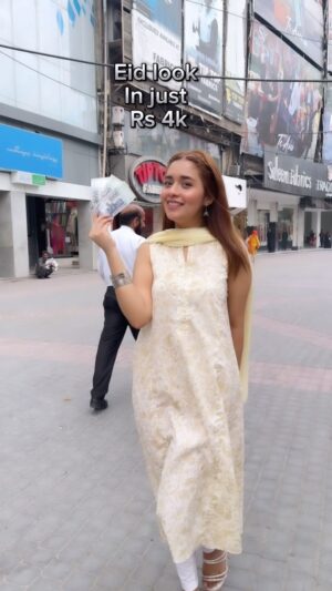 Bushra Gulfam Instagram - Eid look challenge in Rs 4000
Products detail in caption
To be continued…………..
📍Liberty market
1.Khussa shop was in the basement near to waseem jewellers
2. Dress was bought from the dress stall located outside metro shoes collection
3. Jewellery was from random jewellery stalls in Dupata Gali