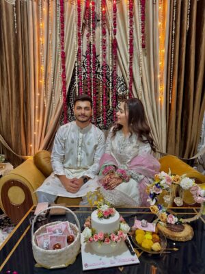 Bushra Gulfam Instagram - Baat paki 💌❤️✨
Baatpaki bushra haider wedding outfits