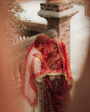 Bushra Gulfam Instagram - Bushra/Haider’s Big Day🥀🕊️
.
@bushra_gulfam_ @hstarofficial1
.
.
💄 @themakeupstudiobysehrish
Outfit @harisshakeelofficial
💎 @zaheenkamran
📸 @picturisticofficial (Signature by @faiq_bajwa )
Disclaimer: We strictly don’t give rights to post our content without giving credits‼️