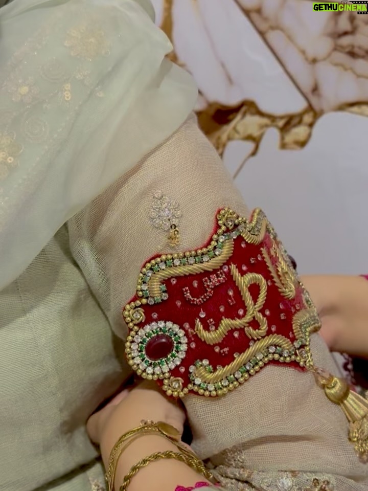 Bushra Gulfam - 18.6K Likes - Bismillah ✨❤️ 

Dua e khair ✨