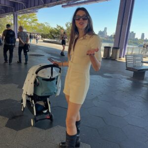 Actress Calu Rivero HD Photos and Wallpapers October 2025